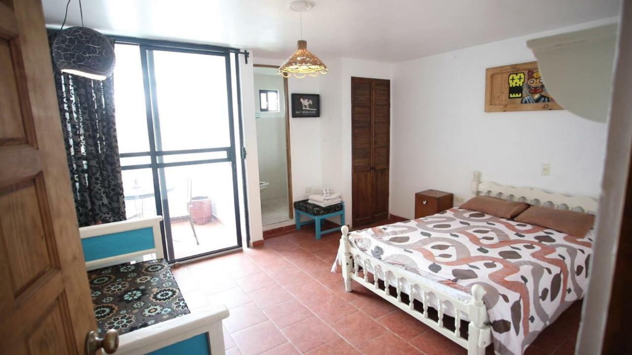 Hostal El Cascabel Cholula Esterno foto